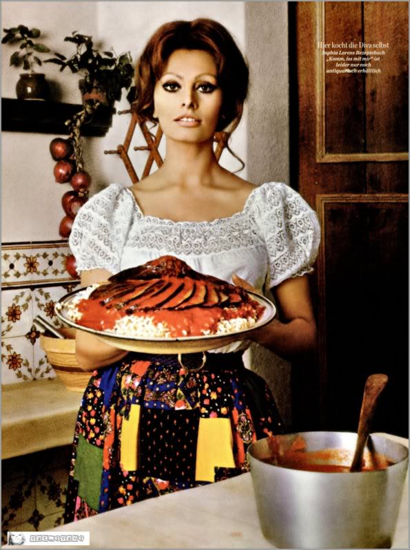 Sophia Loren In the Kitchen with Love